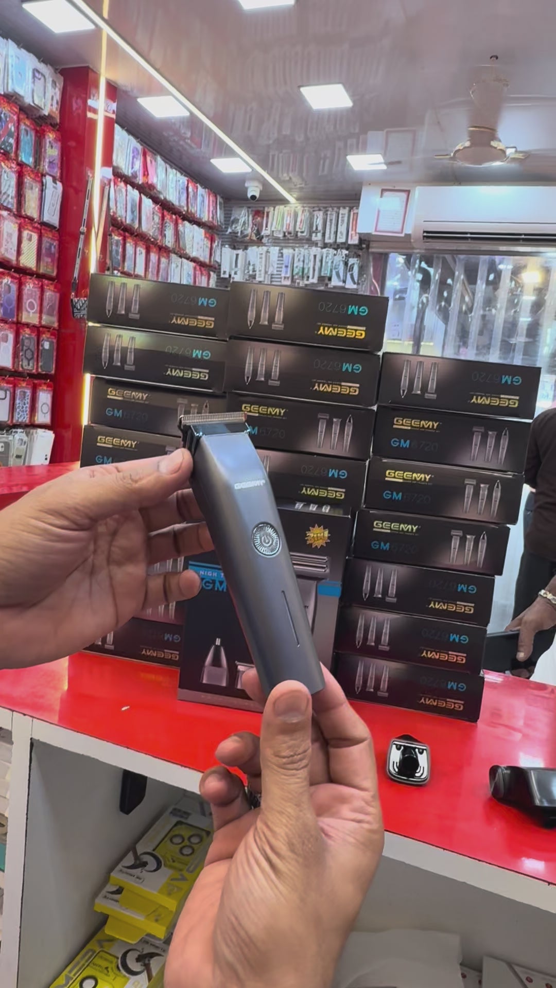 Geemy GM-6720 3-in-1 Trimmer | Professional Rechargeable Grooming Kit